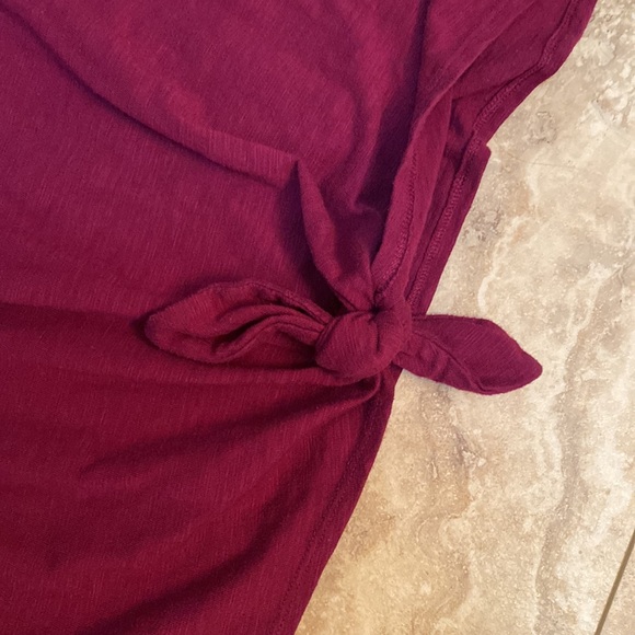 Old Navy Tie Front Shirt - Picture 5 of 6